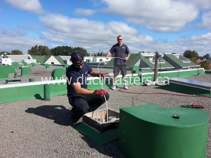 Duct cleaning in progress 38