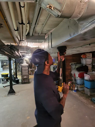 Duct cleaning setup 17
