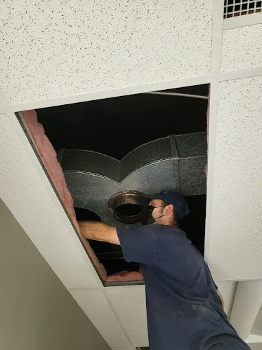 Duct cleaning setup 15