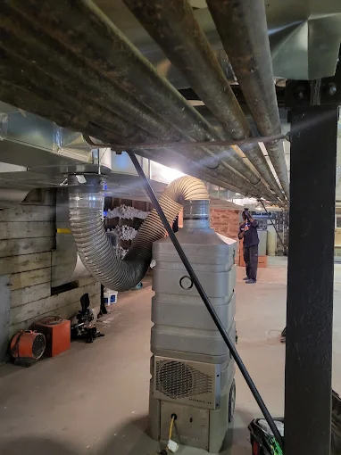 Duct cleaning in progress 32